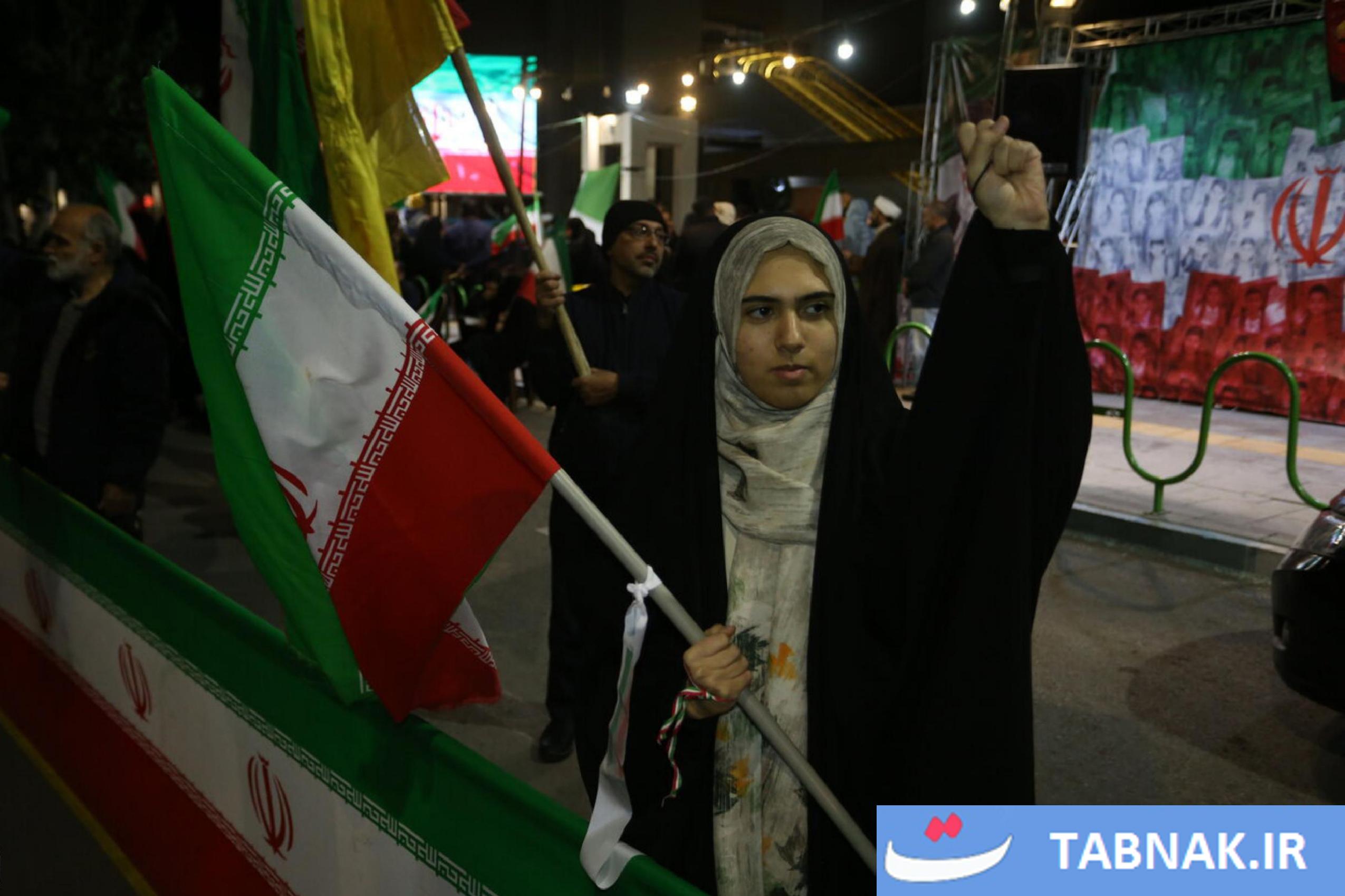 عکس: اتحاد مقدس، اجتماع مردمی در حمایت از رزمندگان اسلام
