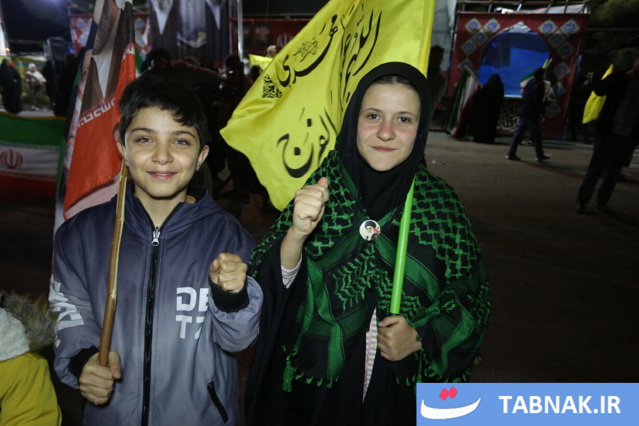 عکس: اتحاد مقدس، اجتماع مردمی در حمایت از رزمندگان اسلام