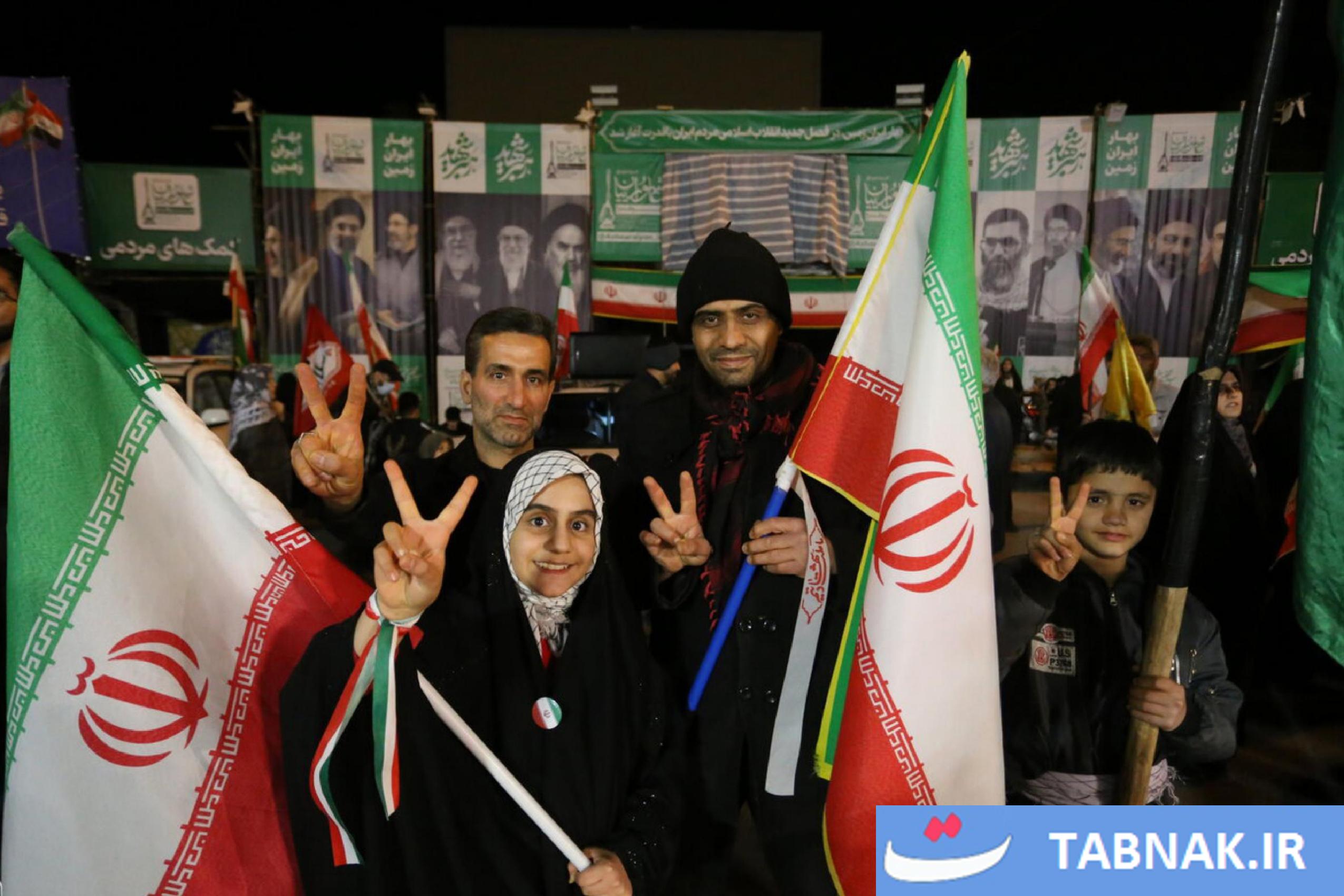 عکس: اتحاد مقدس، اجتماع مردمی در حمایت از رزمندگان اسلام