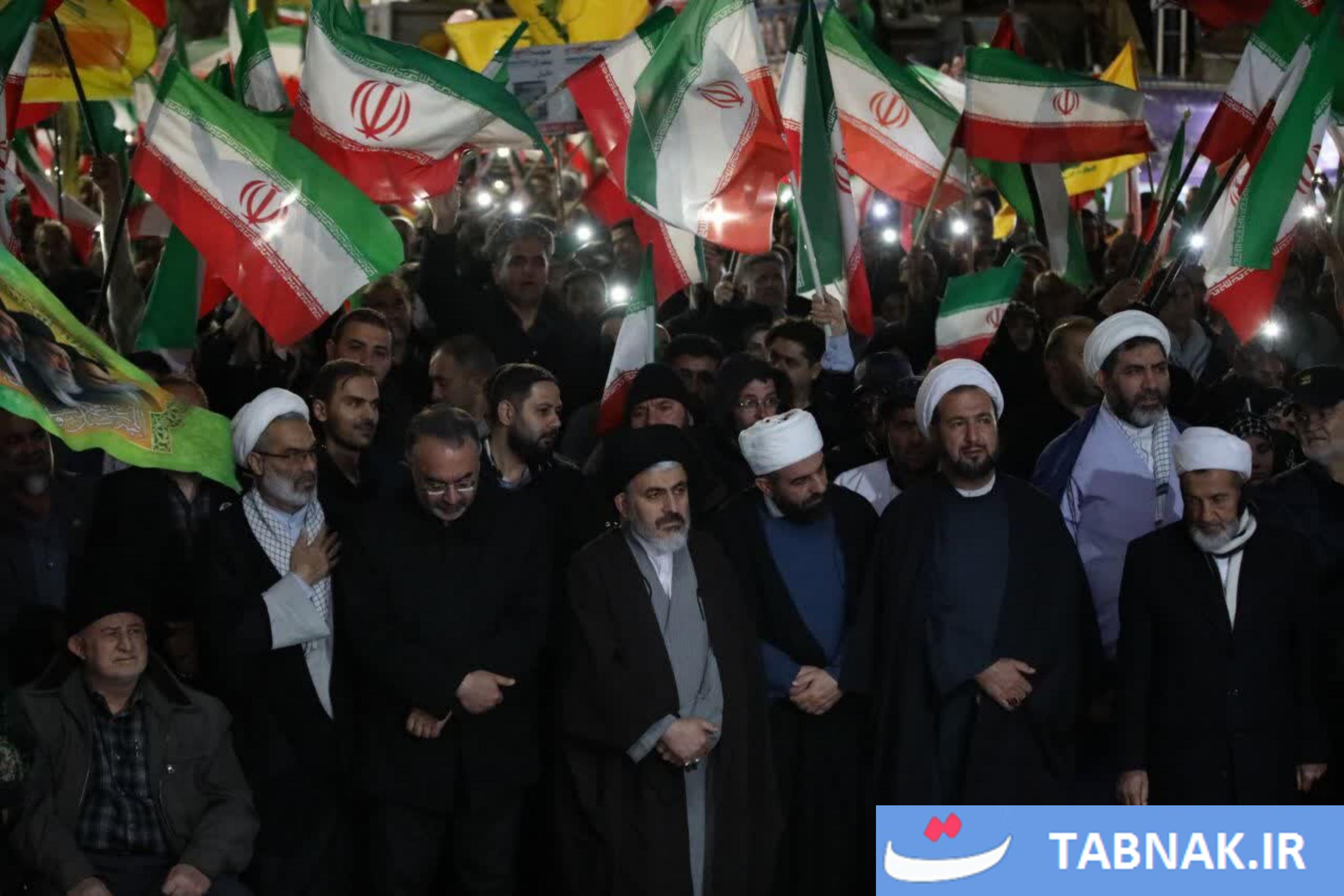 عکس: اتحاد مقدس، اجتماع مردمی در حمایت از رزمندگان اسلام