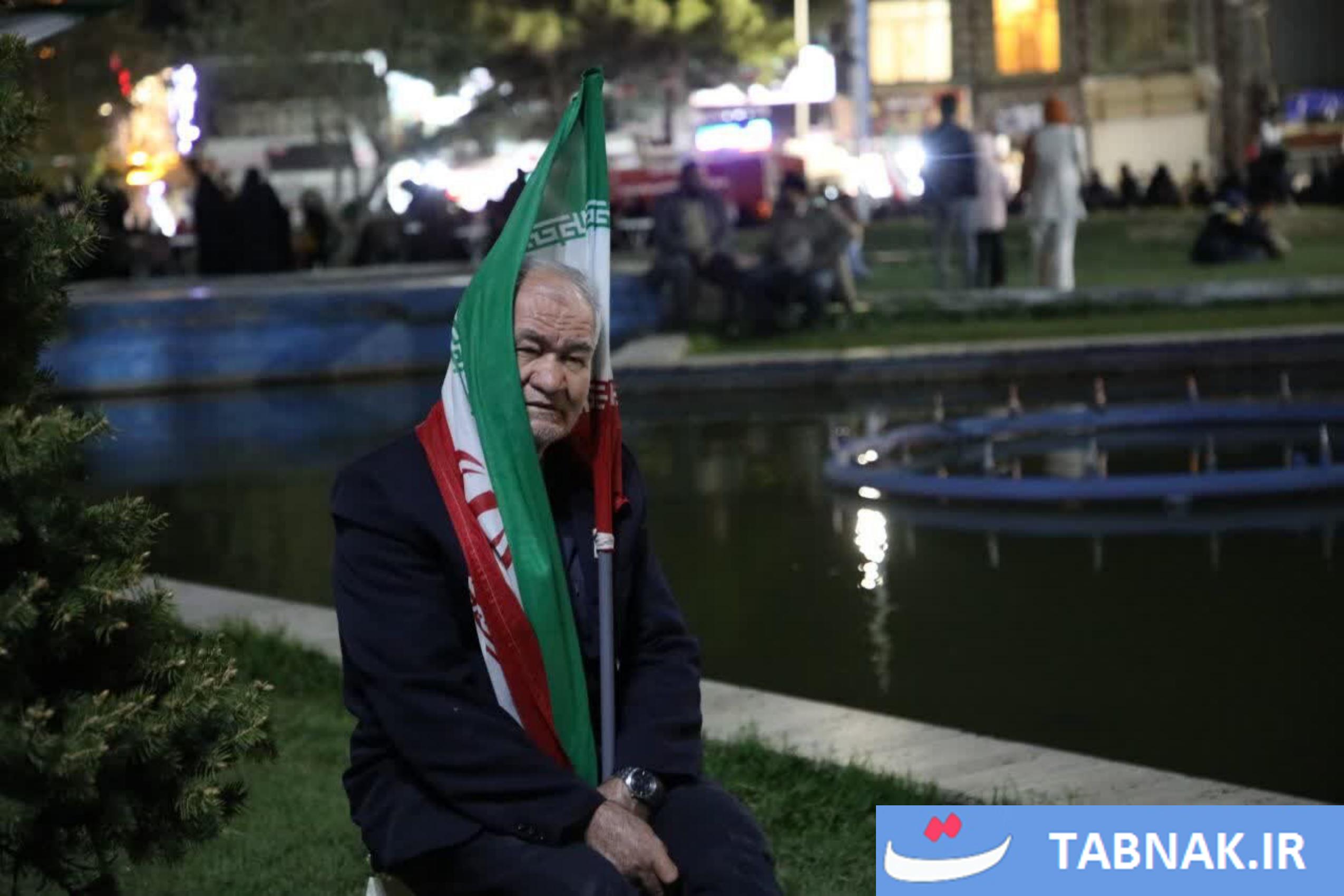 عکس: اتحاد مقدس، اجتماع مردمی در حمایت از رزمندگان اسلام