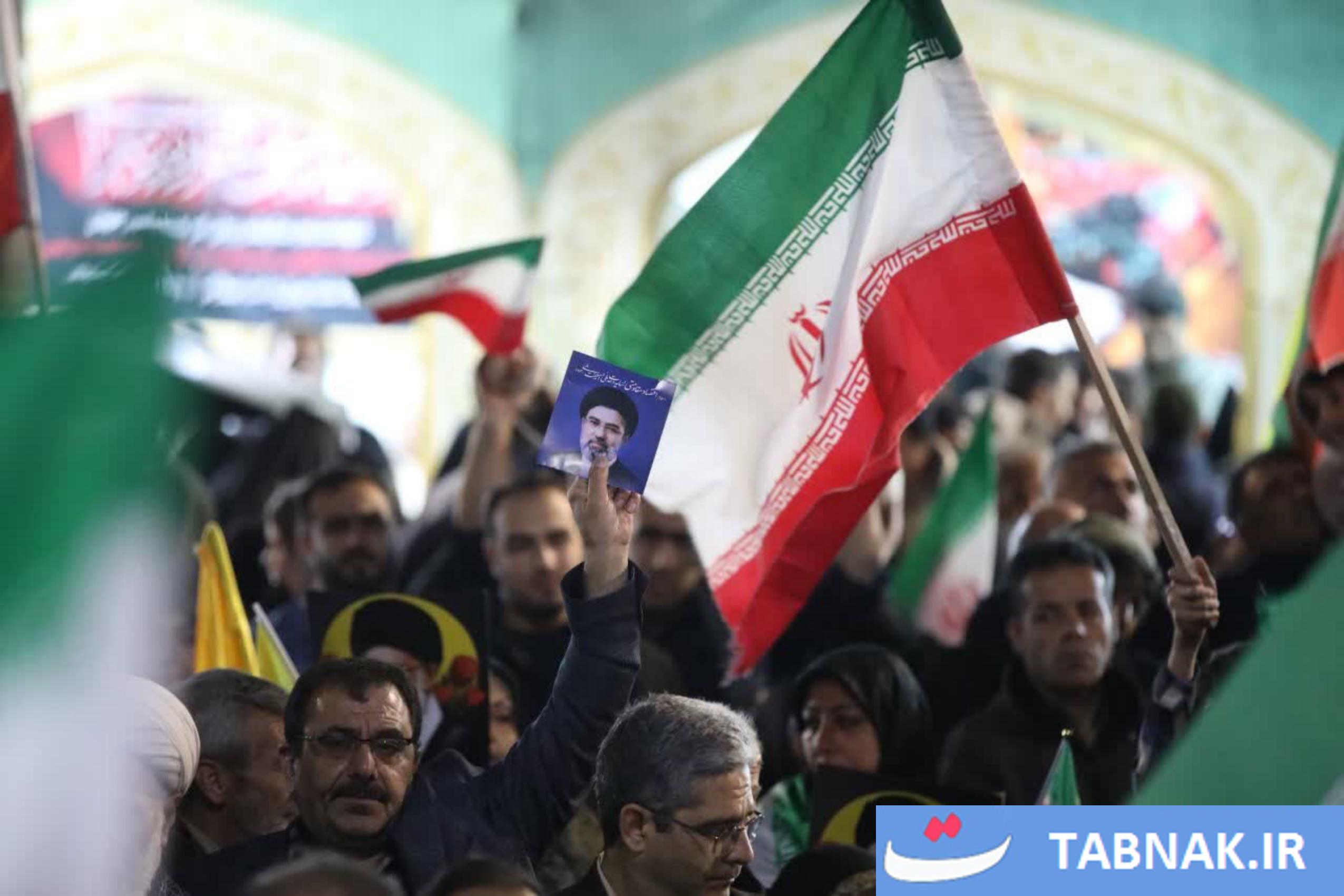 عکس: اتحاد مقدس، اجتماع مردمی در حمایت از رزمندگان اسلام