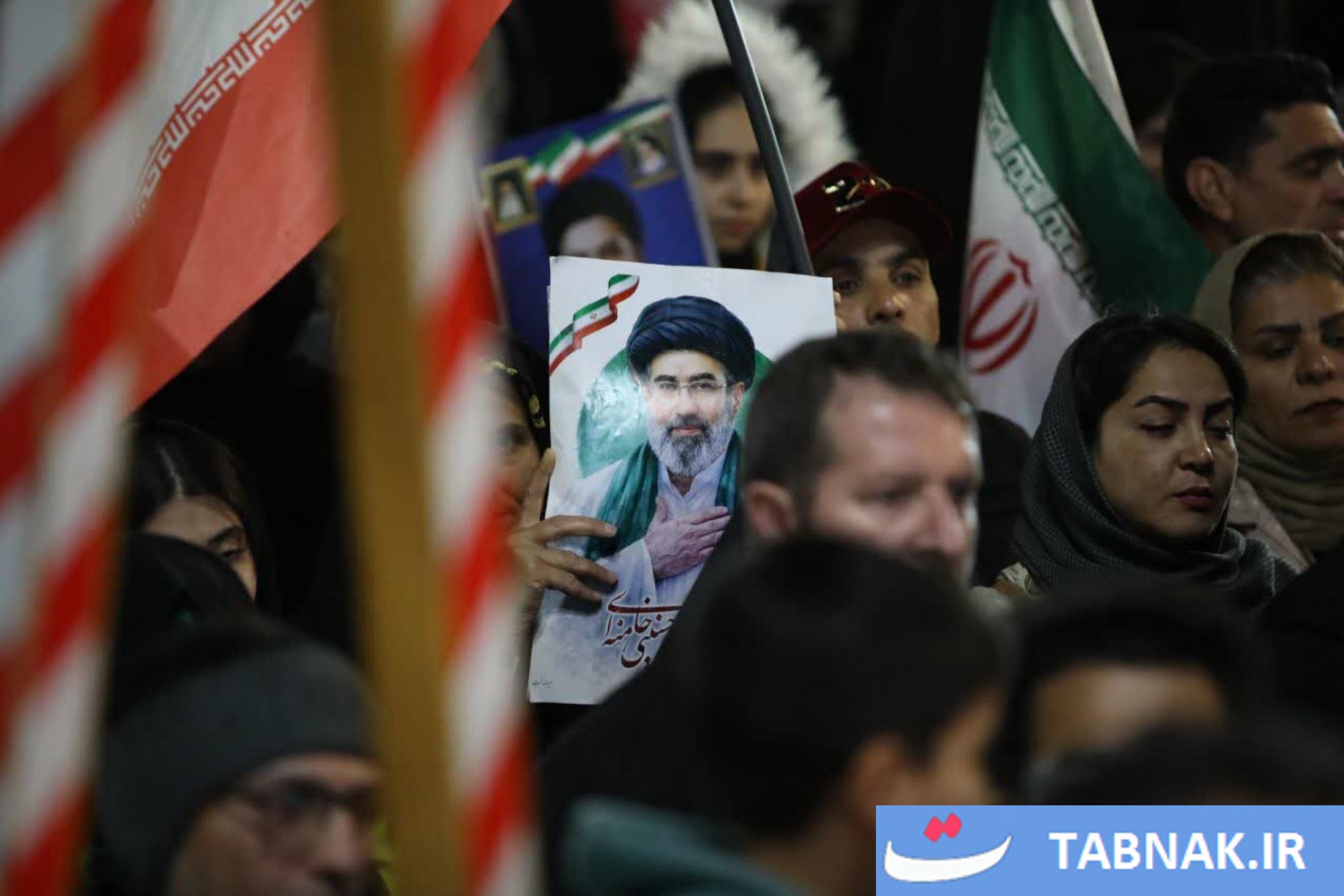 عکس: اتحاد مقدس، اجتماع مردمی در حمایت از رزمندگان اسلام