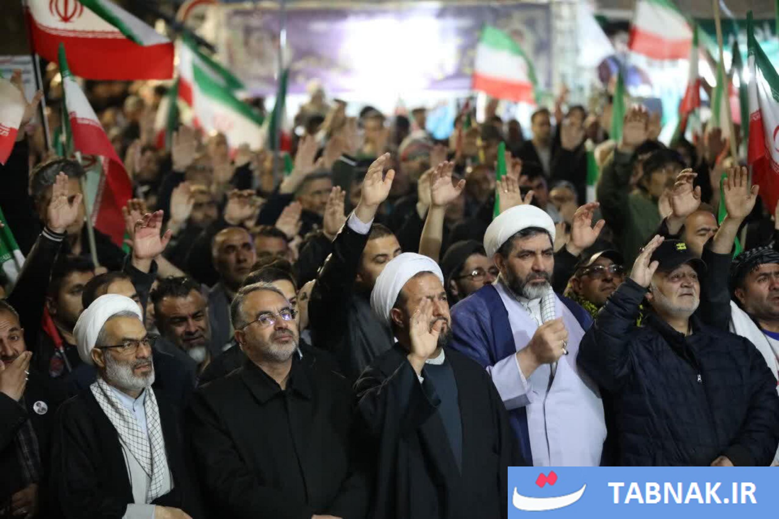 عکس: اتحاد مقدس، اجتماع مردمی در حمایت از رزمندگان اسلام