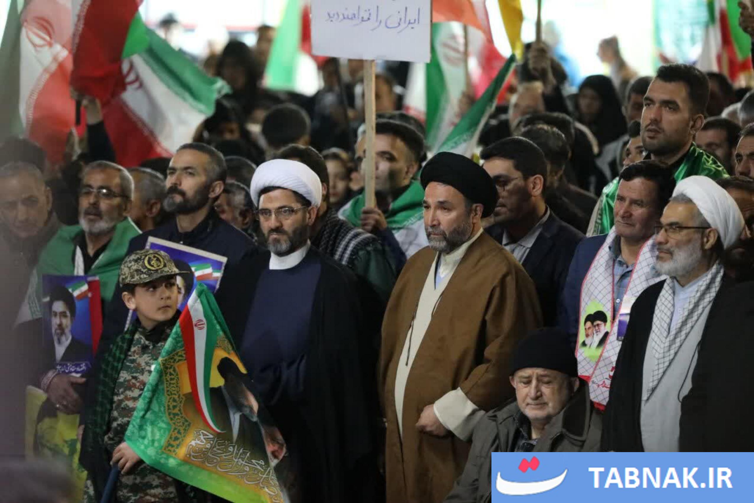 عکس: اتحاد مقدس، اجتماع مردمی در حمایت از رزمندگان اسلام