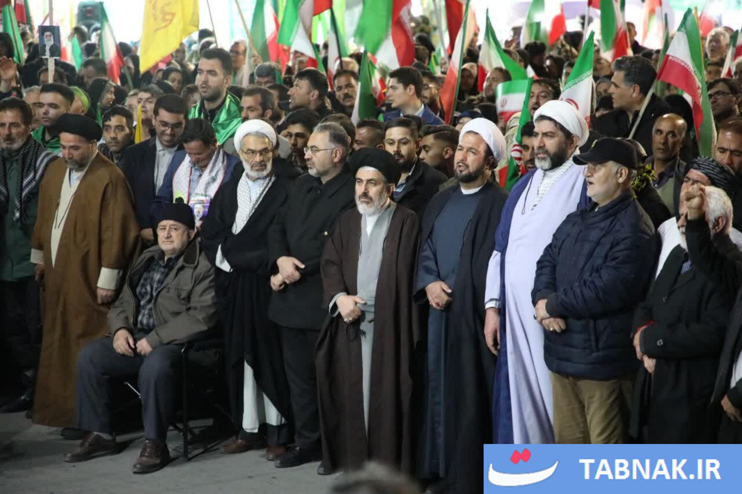 عکس: اتحاد مقدس، اجتماع مردمی در حمایت از رزمندگان اسلام