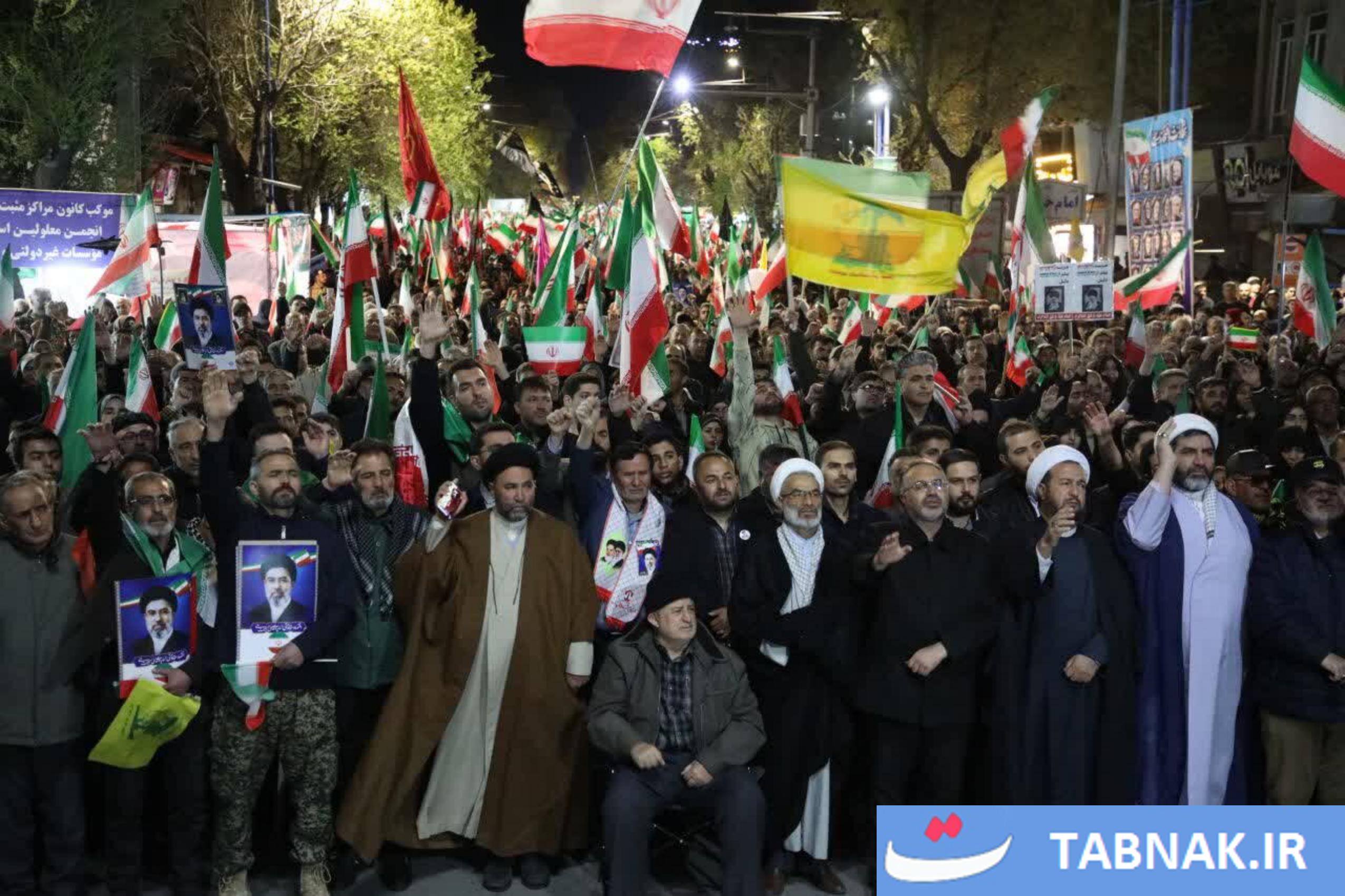عکس: اتحاد مقدس، اجتماع مردمی در حمایت از رزمندگان اسلام