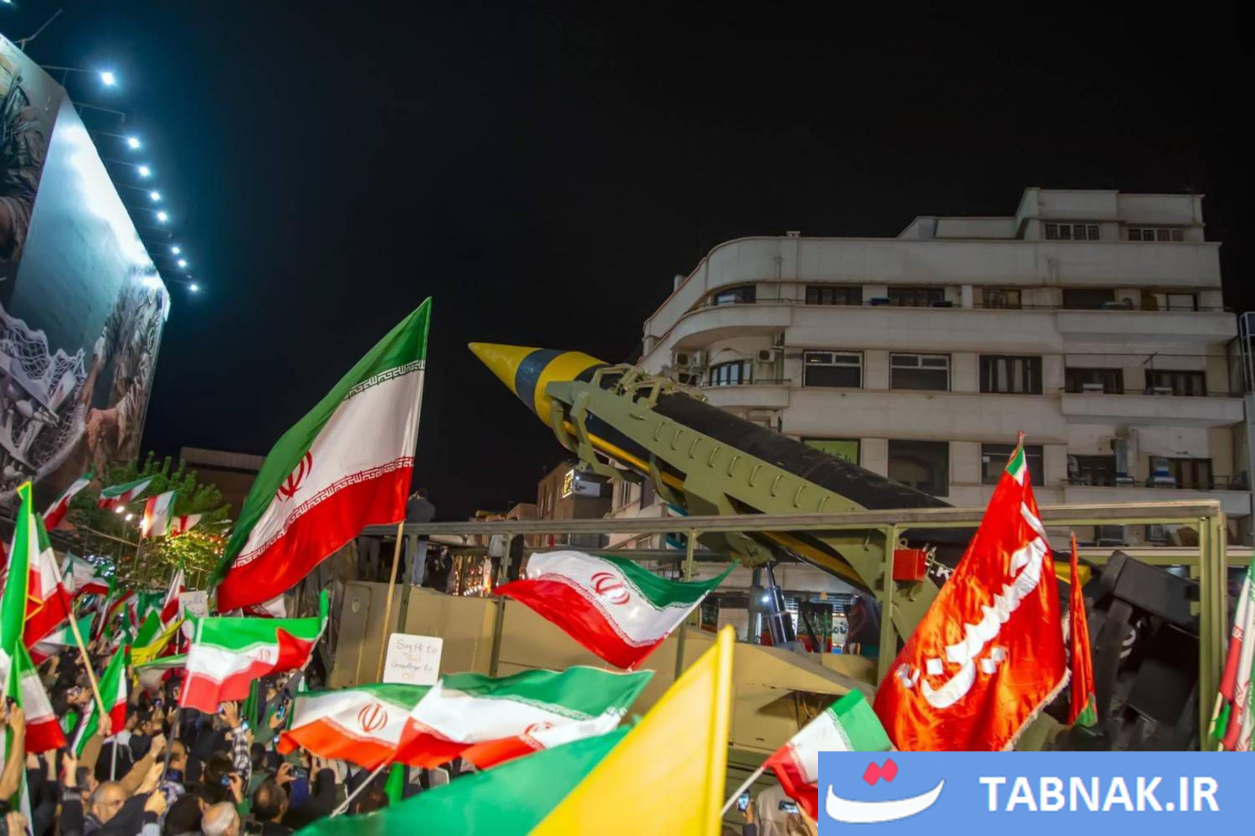 عکس: اتحاد مقدس، اجتماع مردمی در حمایت از رزمندگان اسلام