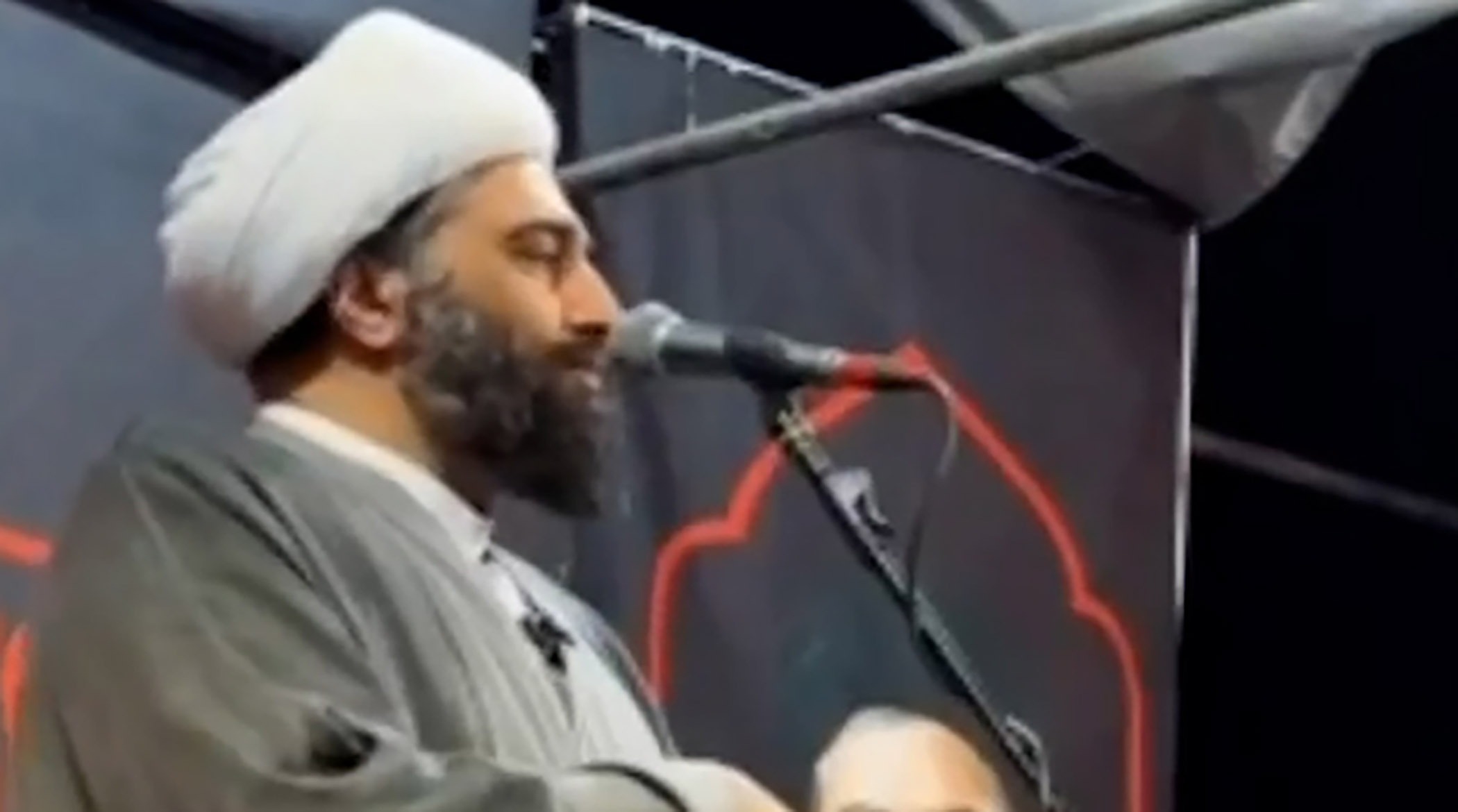 هشدار درباره بعضی سخنرانی‌ها در تجمعات شبانه: خیانت به جنگ!
