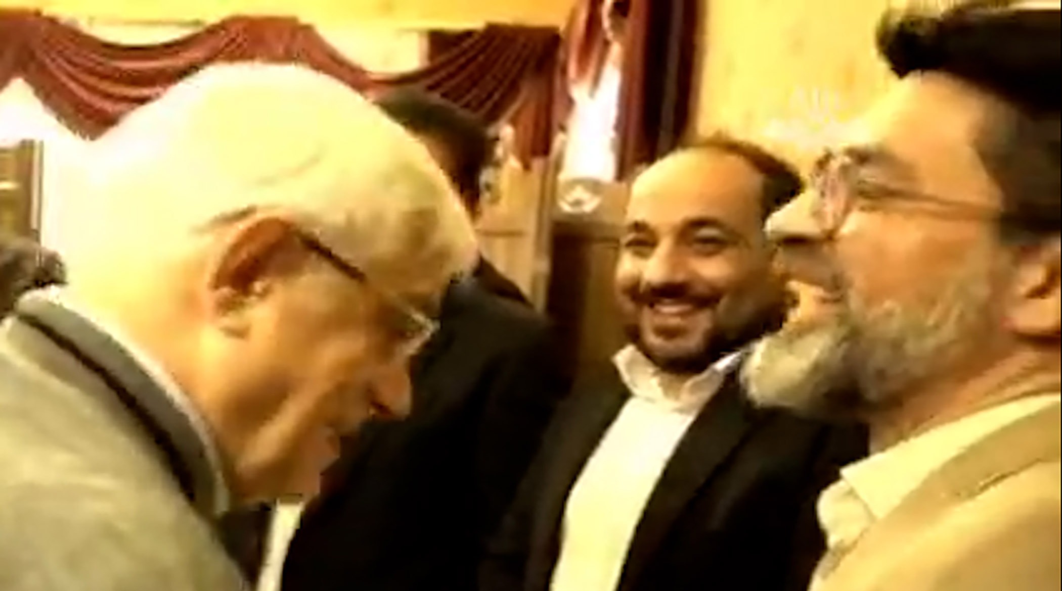 شوخی معاون اول رئیس‌جمهور با خبرنگار صداوسیما