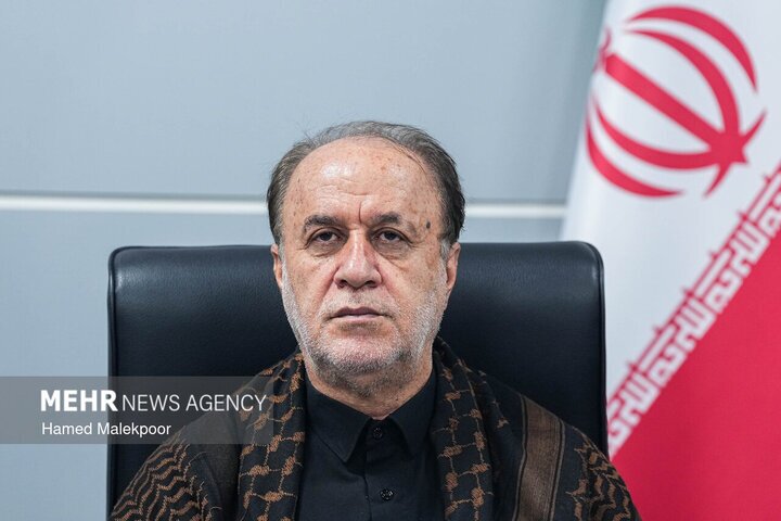 آمریکا تنها زبان قدرت و موشک را می‌فهمد