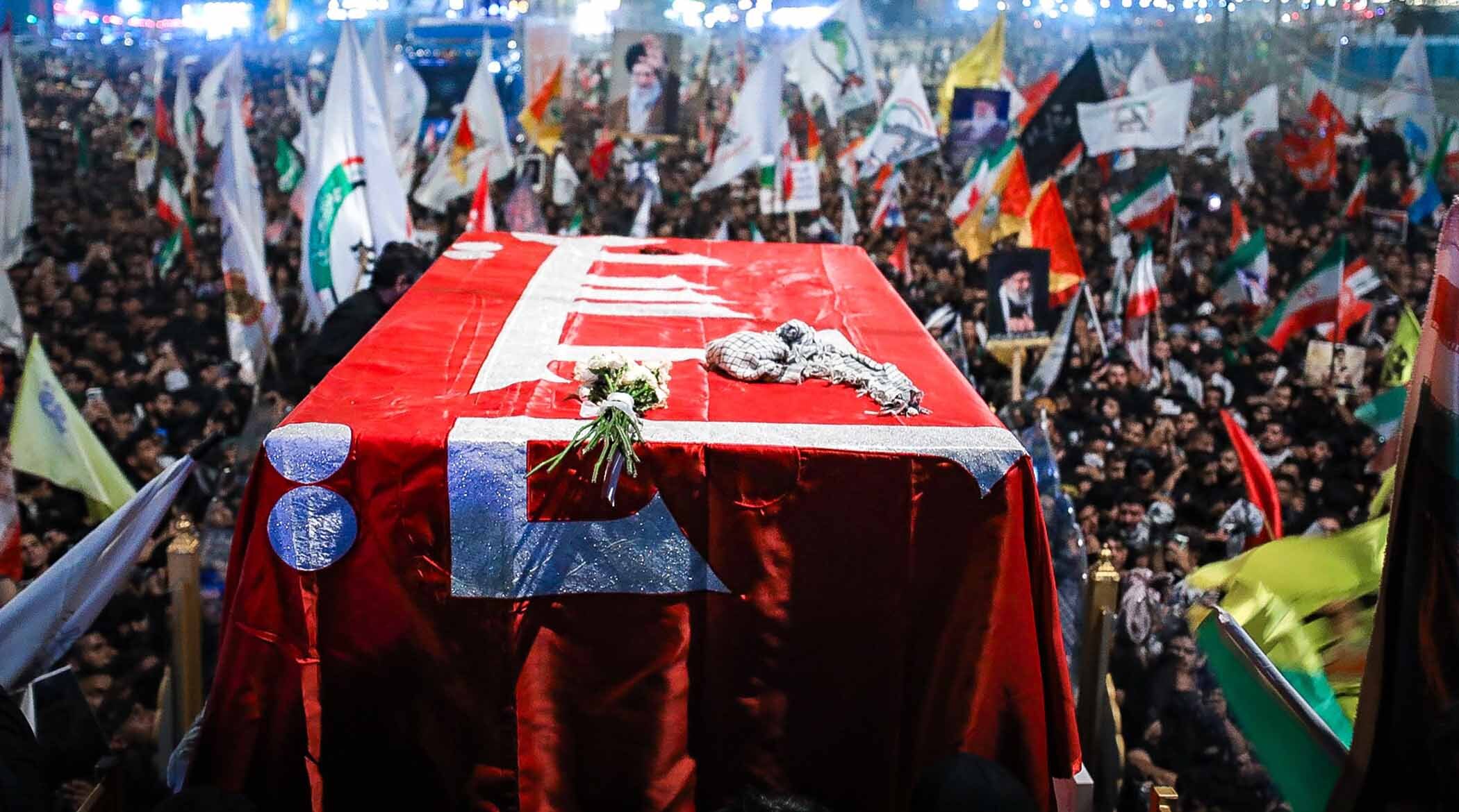 تصاویر گلباران پیکر رهبر شهید انقلاب