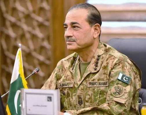 عاصم منیر فرمانده ارتش پاکستان، وارد تهران شد