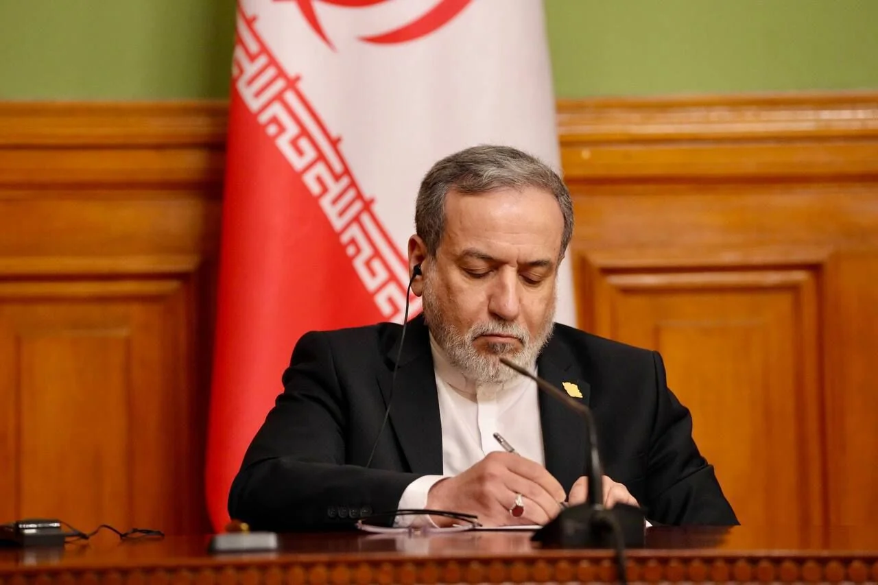 واکنش معنادار عراقچی به پیام جی‌دی‌ونس