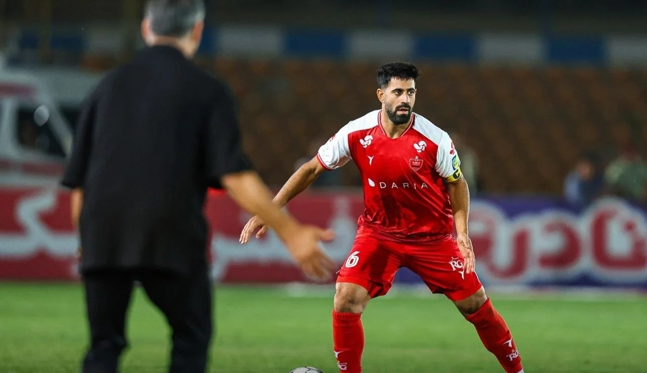 کاپیتان پرسپولیس خانه‌نشین شد
