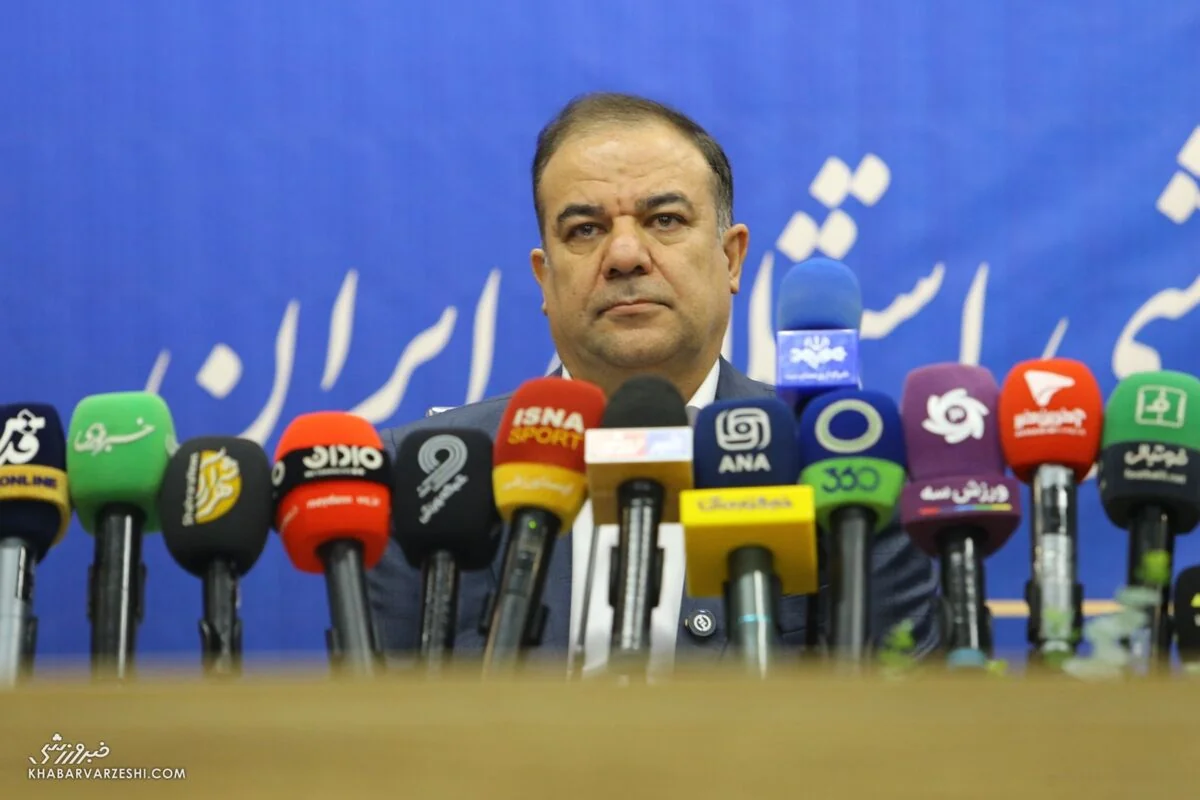 مدیرعامل استقلال: حق نداریم به جای مربی تصمیم بگیریم