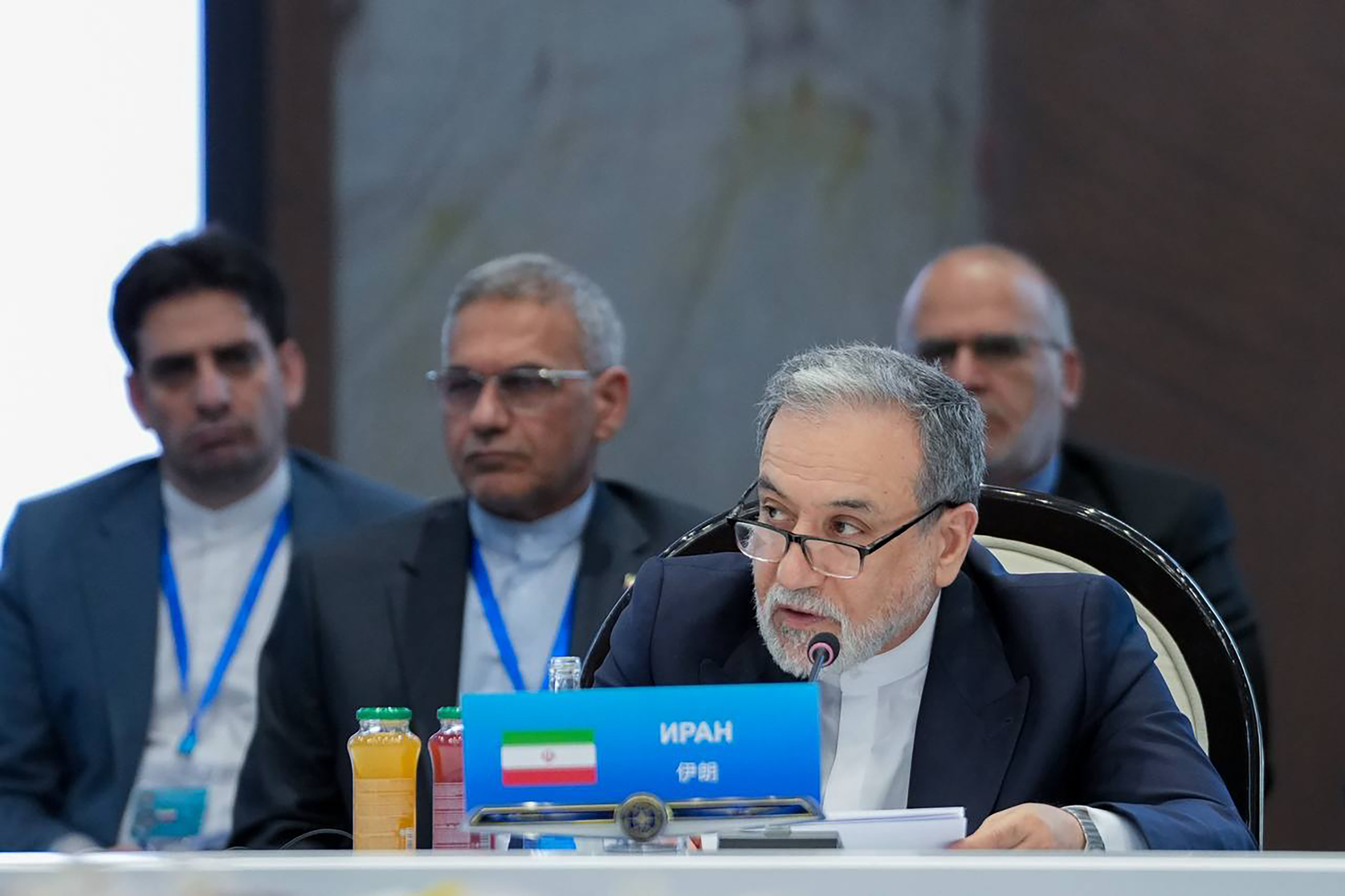 عکس: حضور و سخنرانی وزیر امور خارجه در نشست شورای وزیران سازمان همکاری شانگهای در قرقیزستان