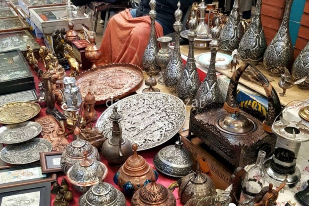 از هفت‌خان رستم تا جمعه‌بازار پروانه/ پروانه‌ای که بال‌هایش در آسفالت عباس‌آباد سوخت