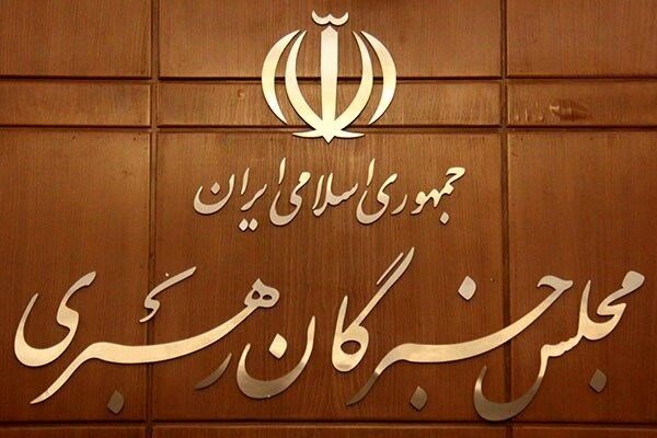 همه بخش‌های حاکمیت تابع رهنمودهای رهبری باشند