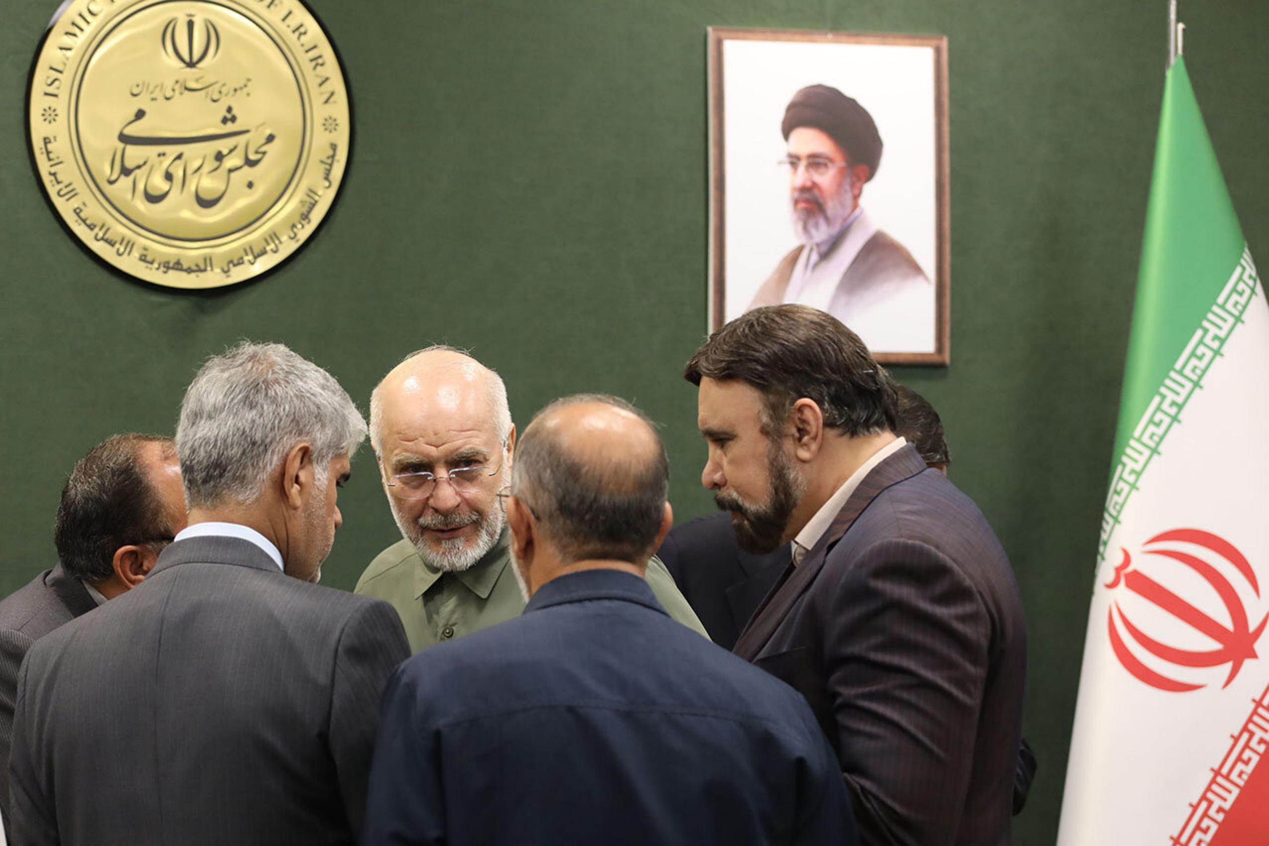 عکس: نشست علنی مجازی ۱۵ شهریور ماه مجلس