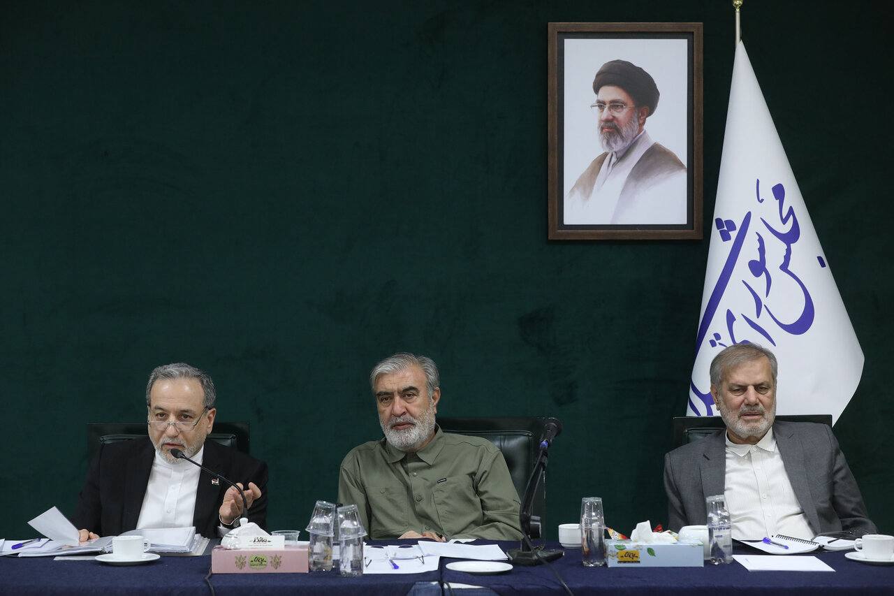 نشست کمیسیون امنیتوسیاستخارجی باعراقچی