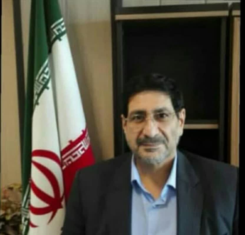 دفاع مقدس ، دفتر بزرگی از ایثار و فداکاری است