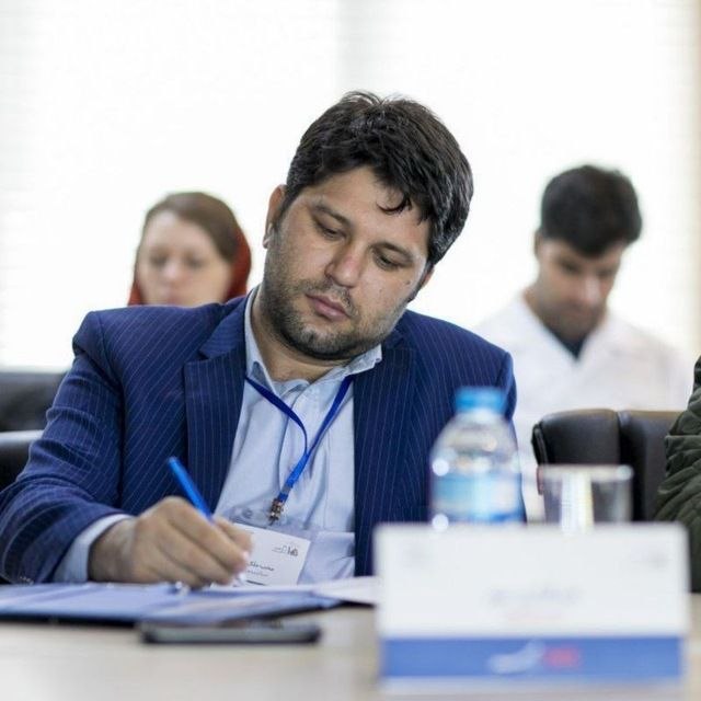 «ما» میجنگیم، «شما» بسازید