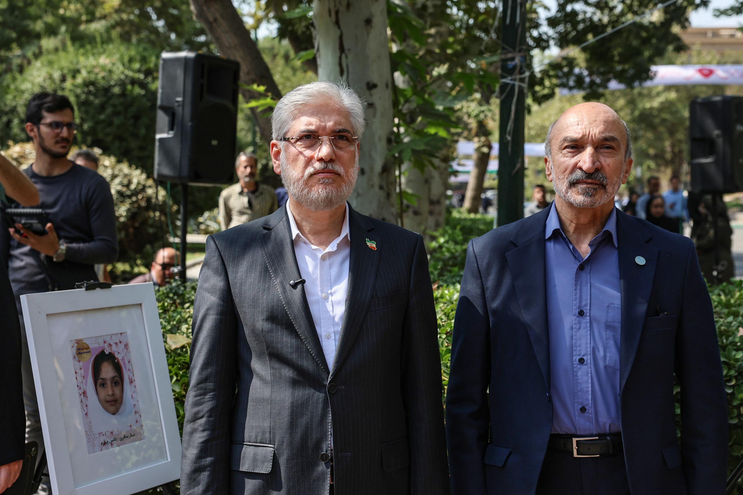 عکس: آیین روز پرچم در دانشگاه تهران