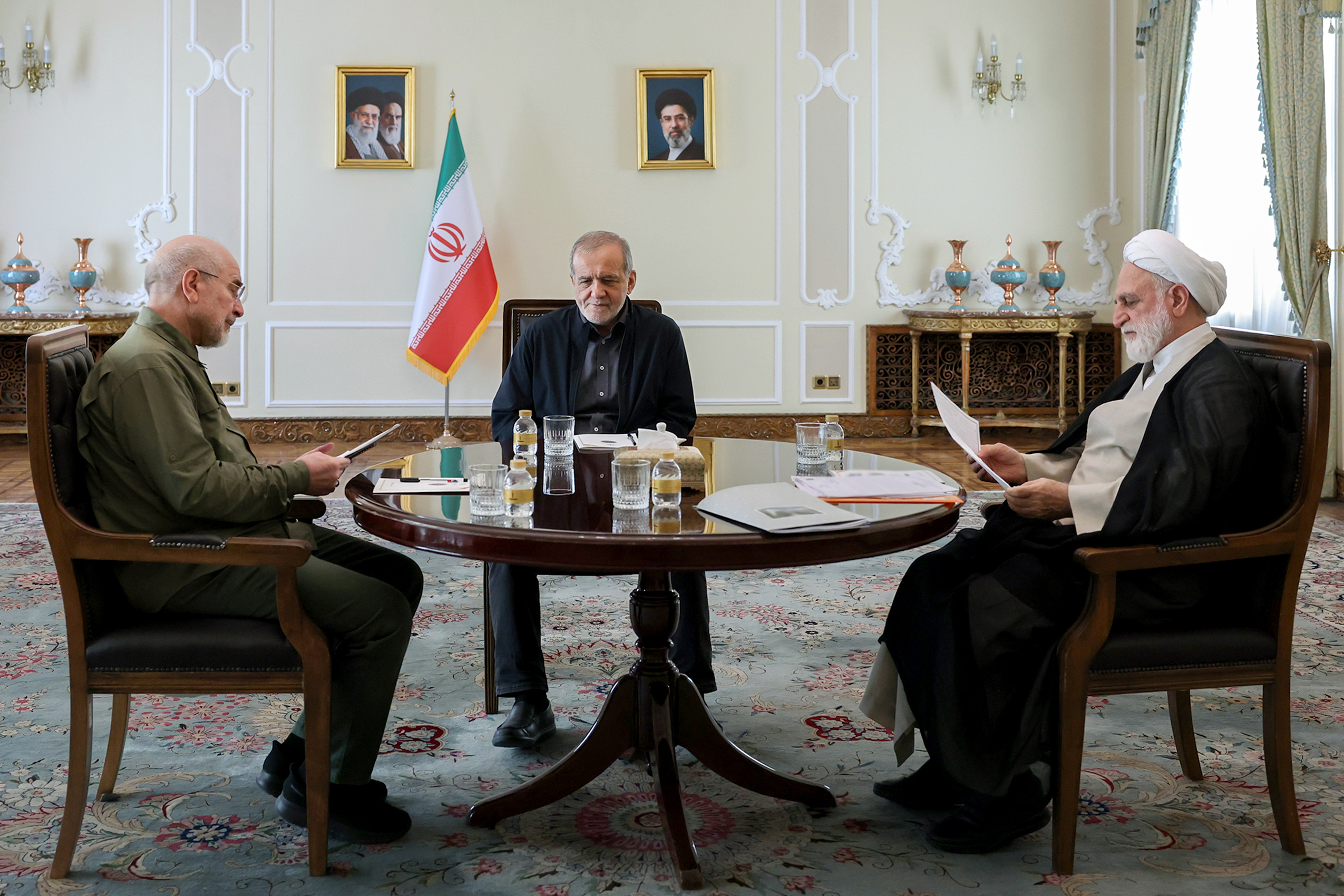 عکس: نشست مشترک سران قوا