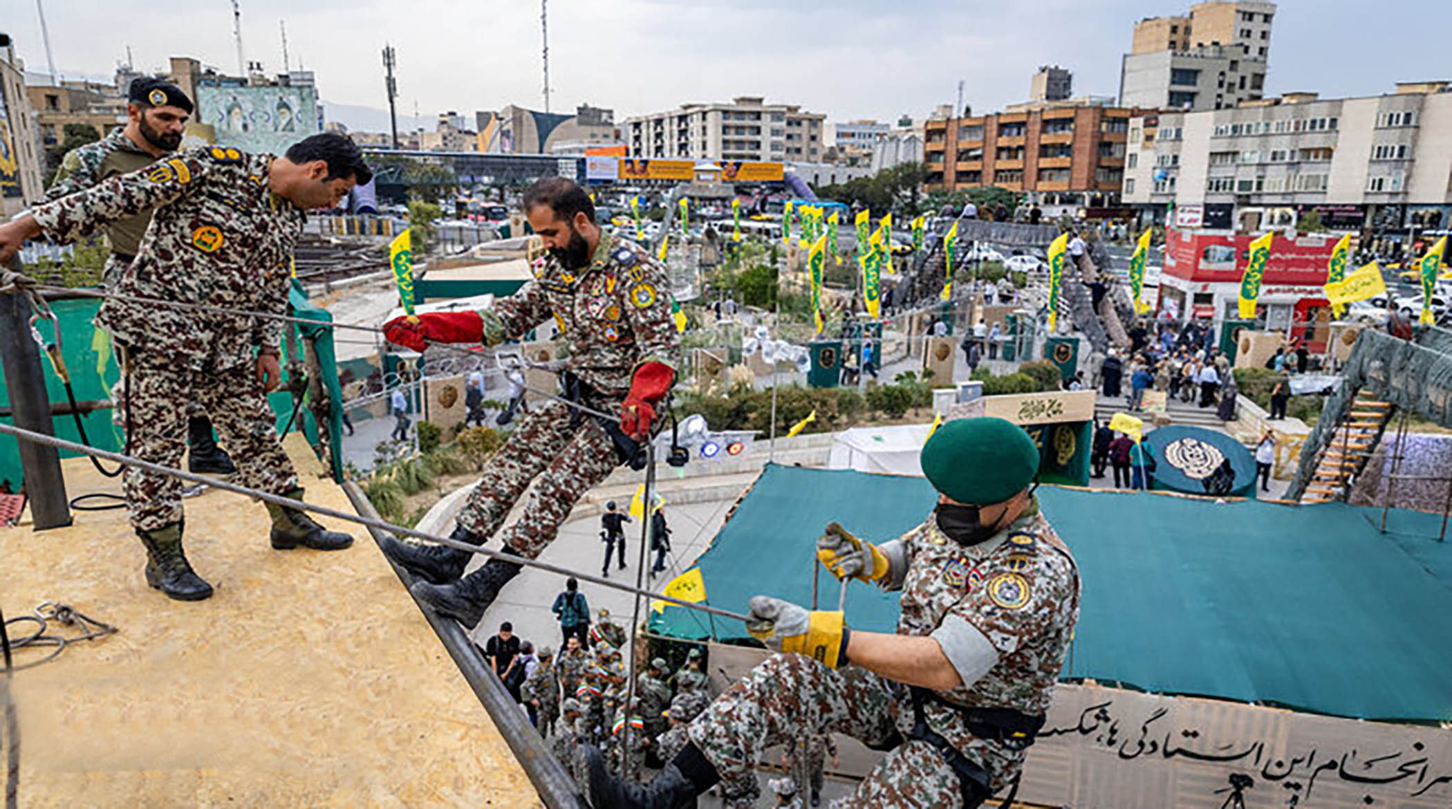 درخواست آمریکایی‌ها برای دفاع از خاک ایران!