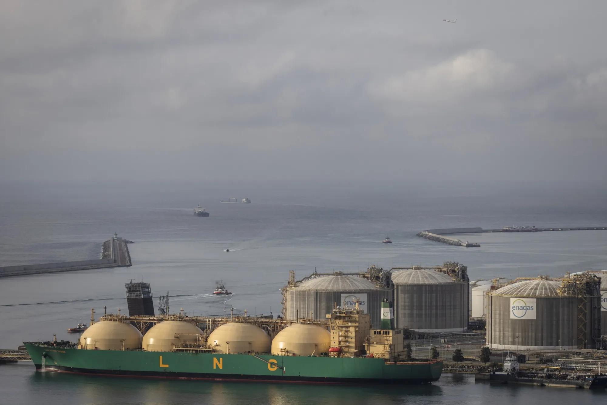 نقشه جدید LNG جهان تا سال ۲۰۳۰/ بزرگ‌ترین موج LNG تاریخ در راه است!
