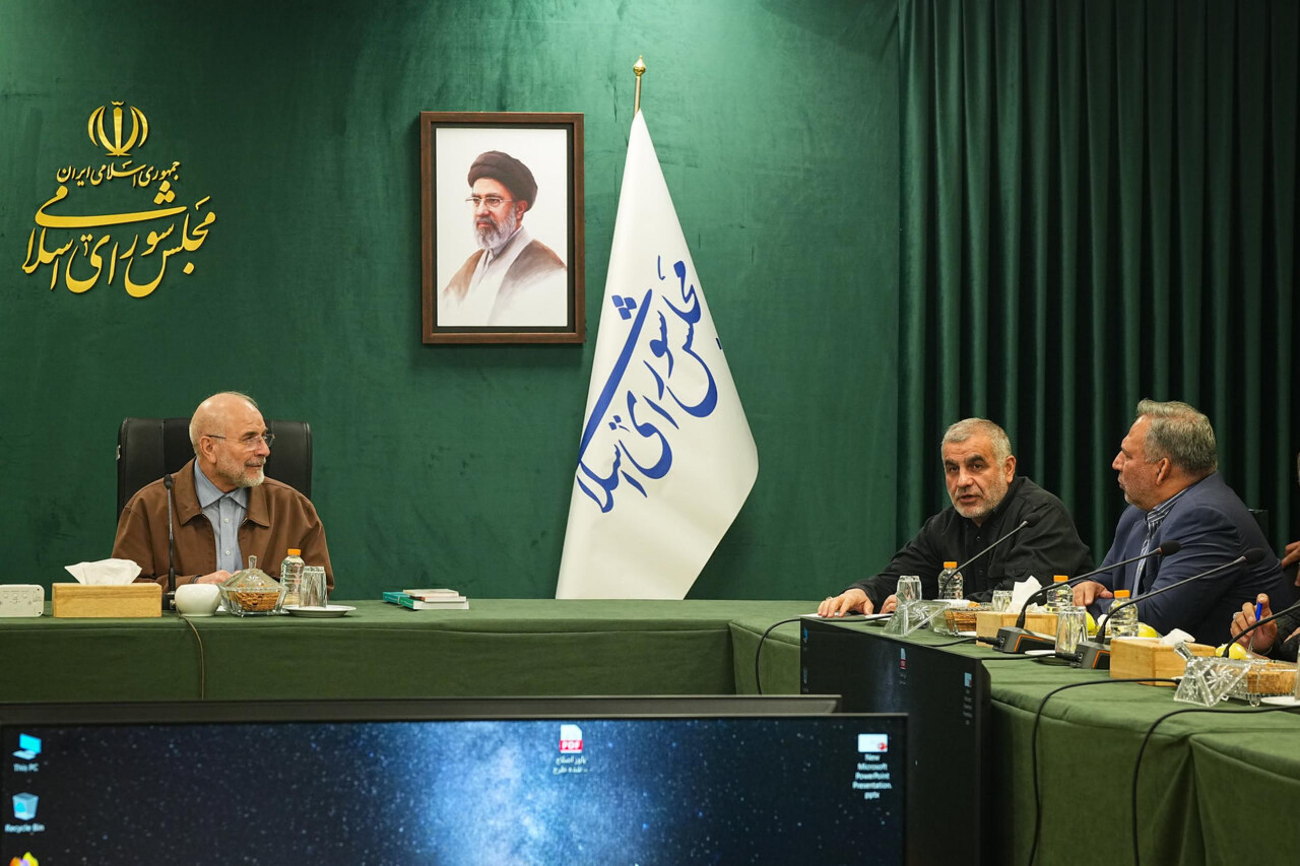 عکس: نشست رئیس مجلس با جمعی از وزرا