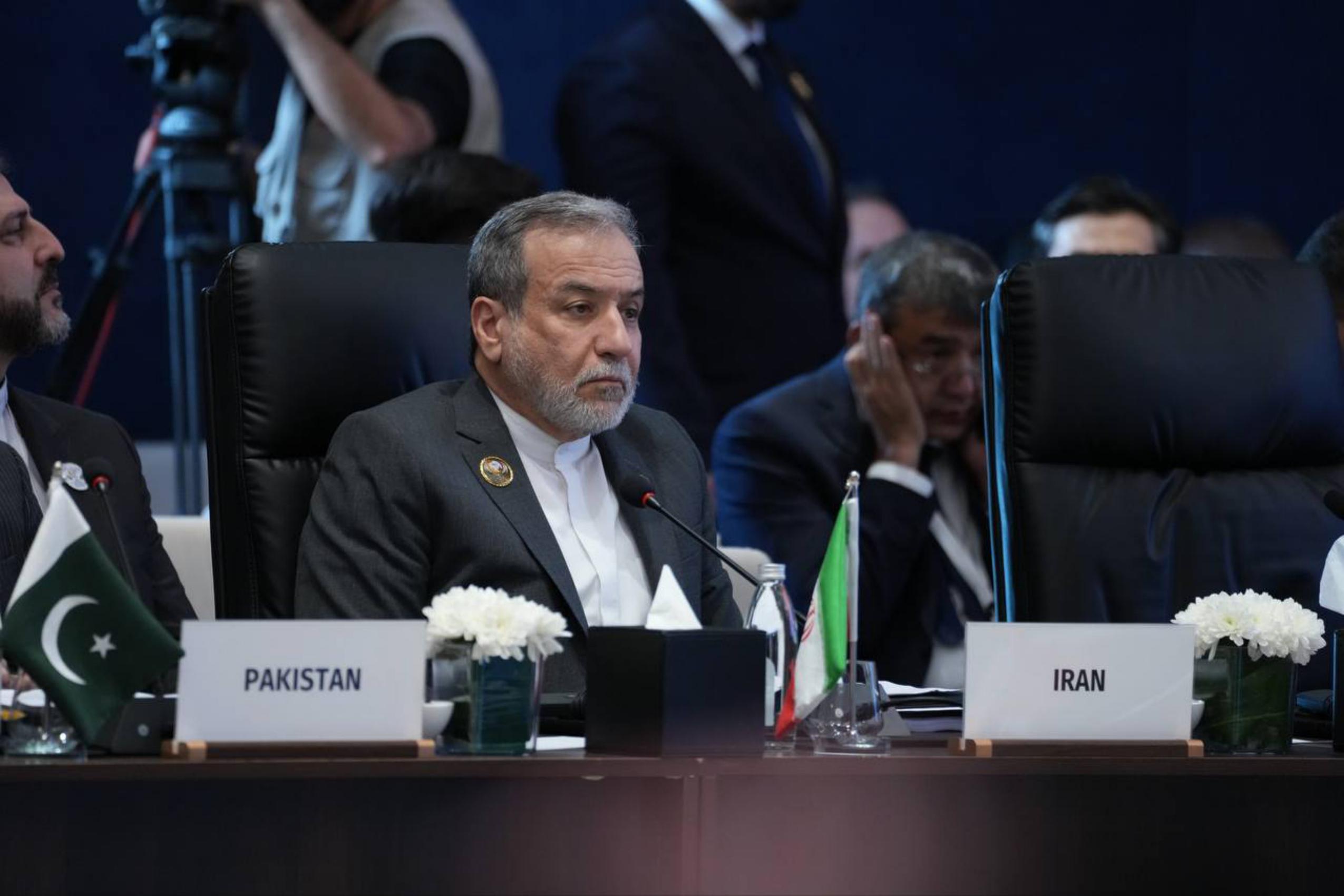 عکس: سفر وزیر امور خارجه به عراق