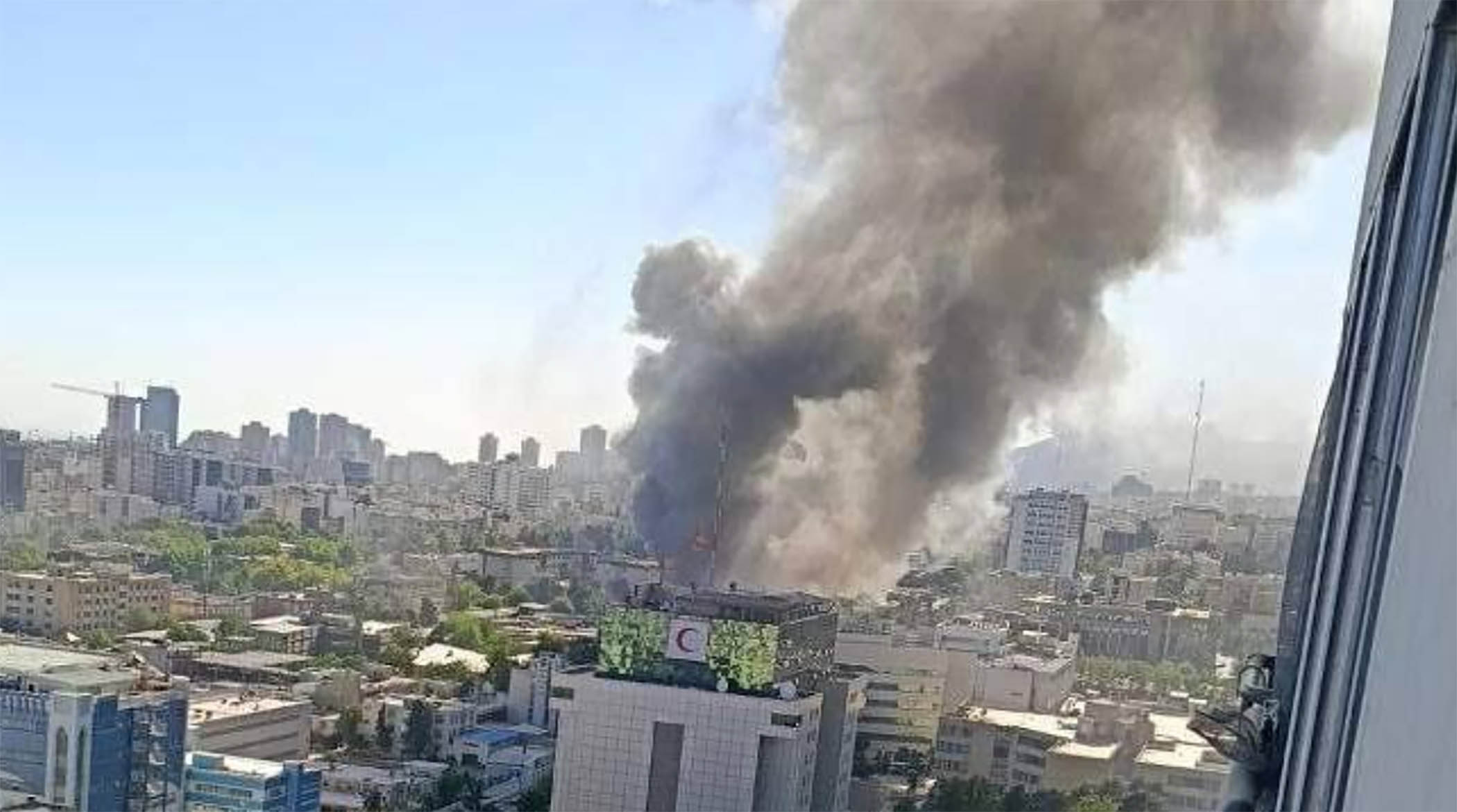 جزئیات نجات سردار رادان از زیرآوار بمباران