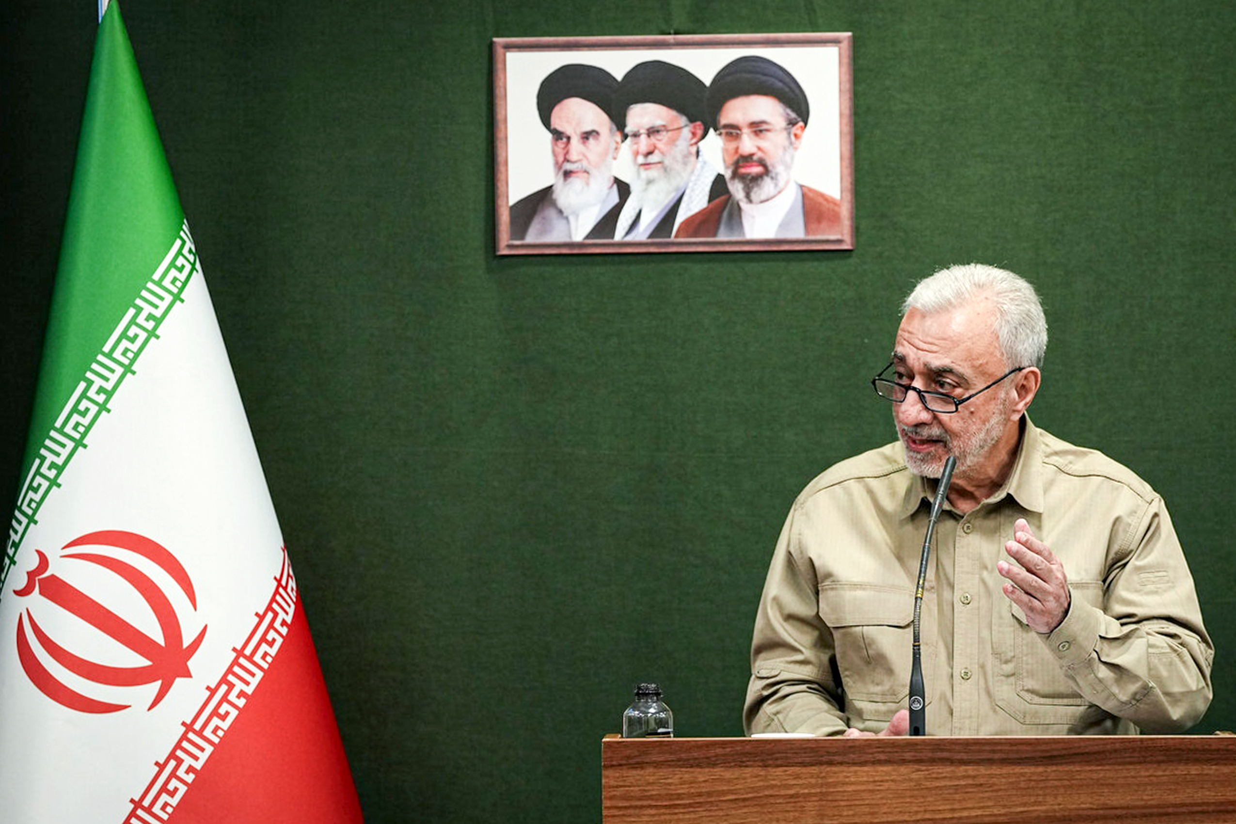 عکس: جلسه بررسی صلاحیت وزیر پیشنهادی دفاع