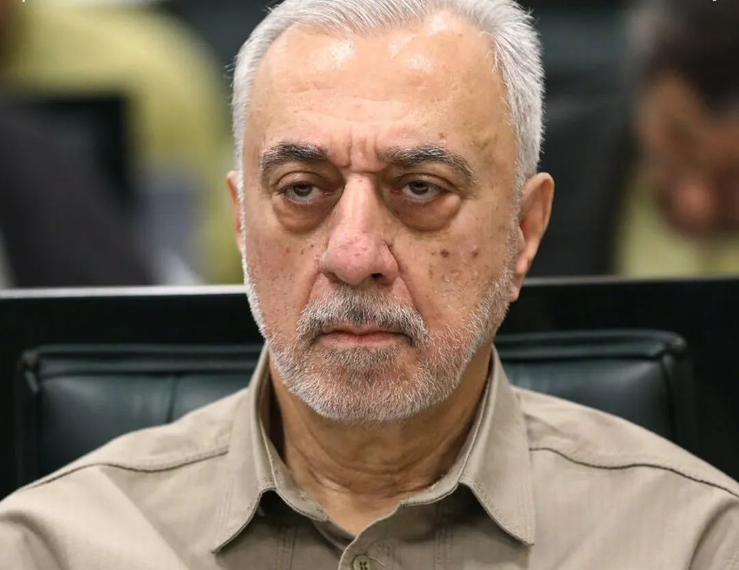 عجب روزگاری؛ متخصص باید به مدعیان انقلابی‌گری پاسخ بدهد / بازخواست یک عمر مجاهدت!