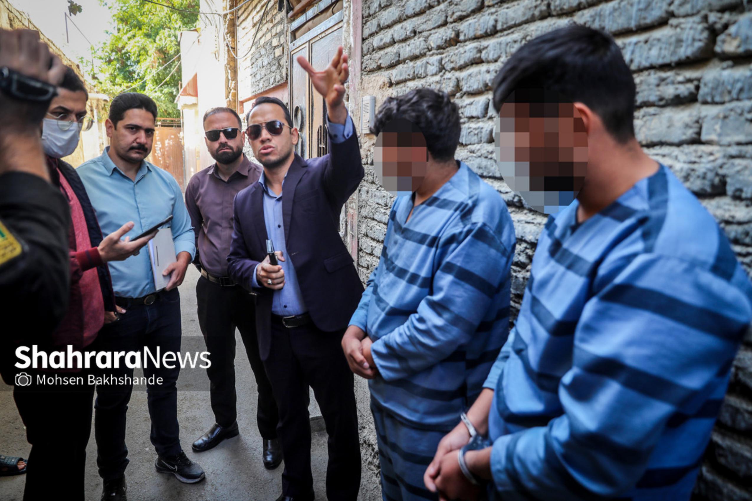 عکس: بازسازی صحنه قتل در محله موعود مشهد