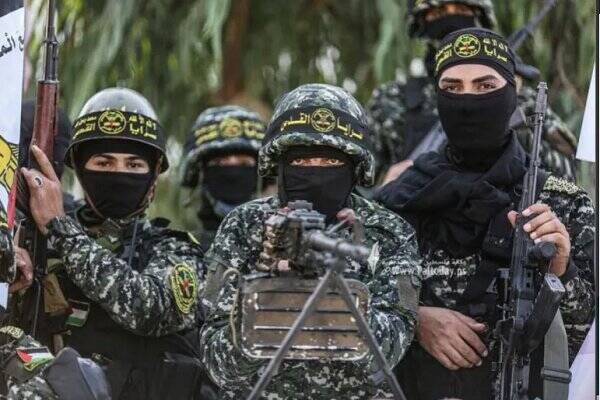 اتوبوس شهرکنشینان صهیونیست هدف قرار گرفت